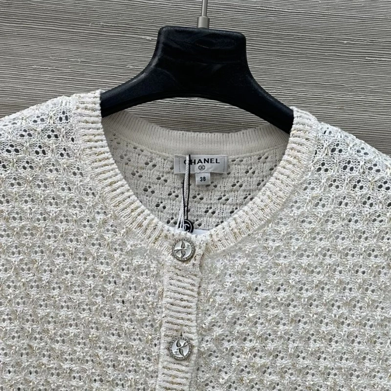 Compact Chanel T-Shirts 110159