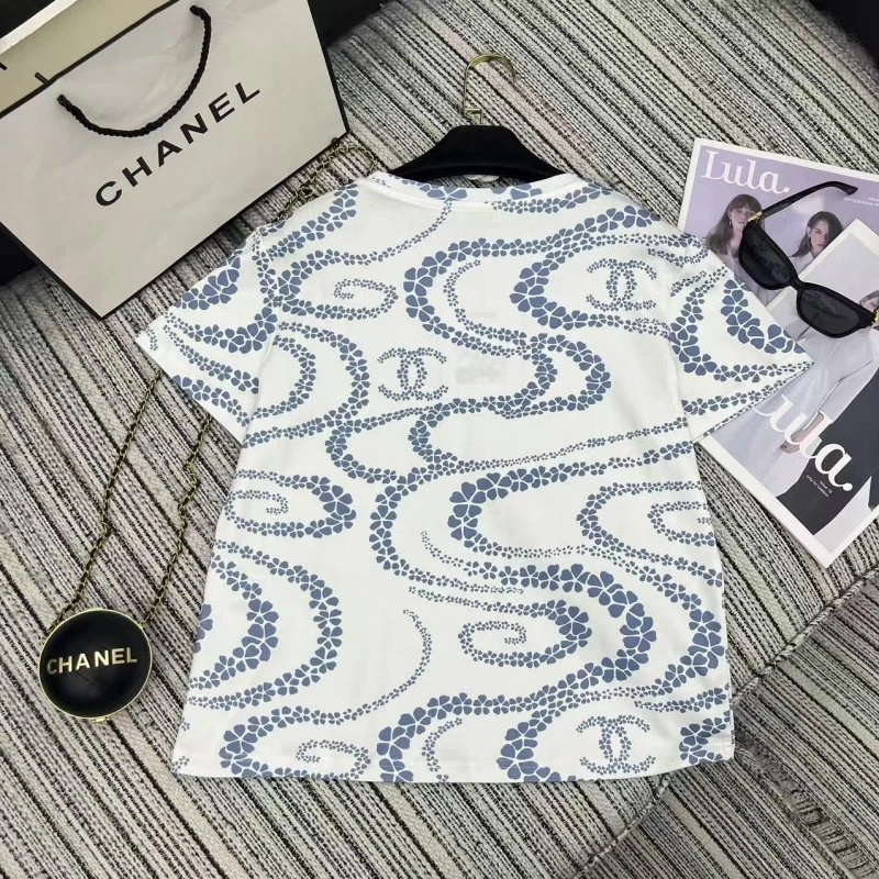 Chanel T-Shirts Lightweight 110164