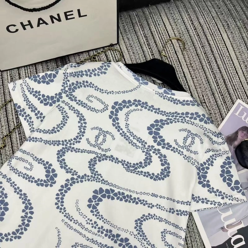 Chanel T-Shirts Lightweight 110164
