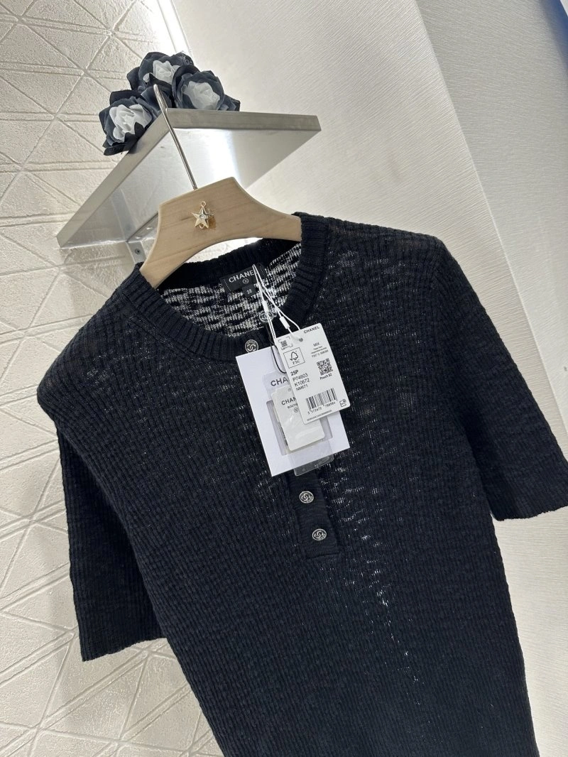Chanel T-Shirts SmoothTexture 110155