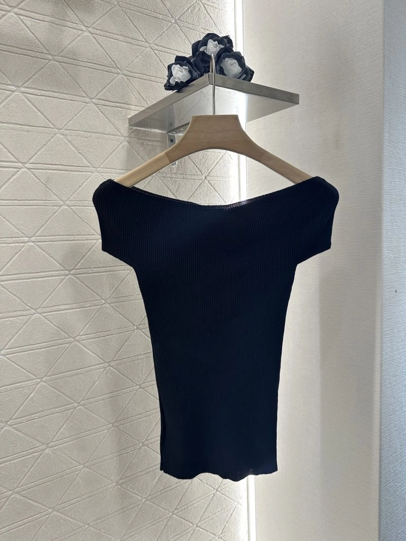 Fashionable Chanel T-Shirts 110156