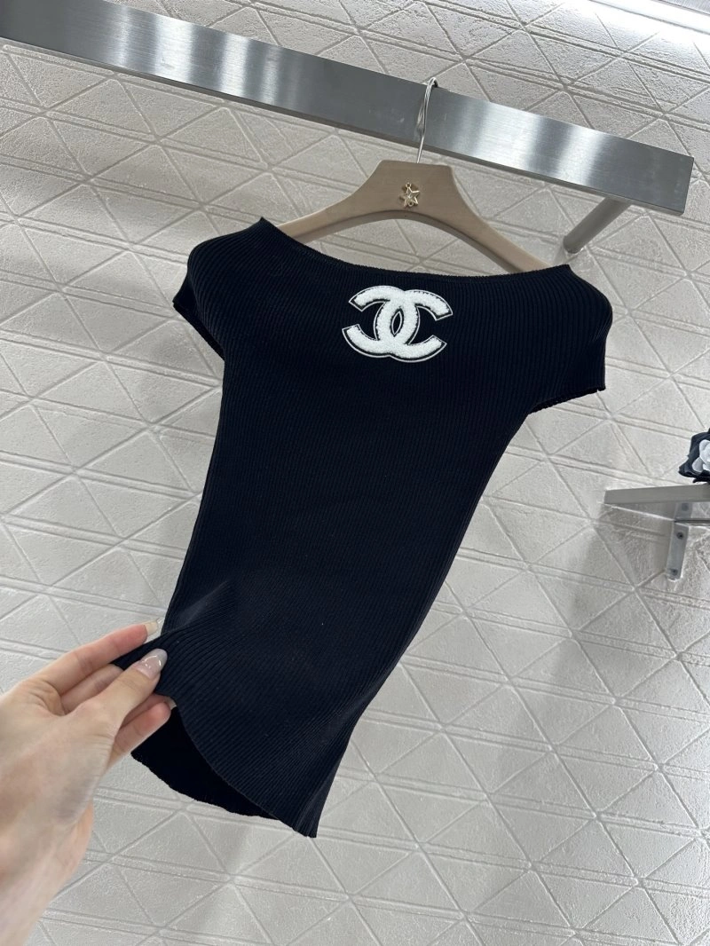 Fashionable Chanel T-Shirts 110156