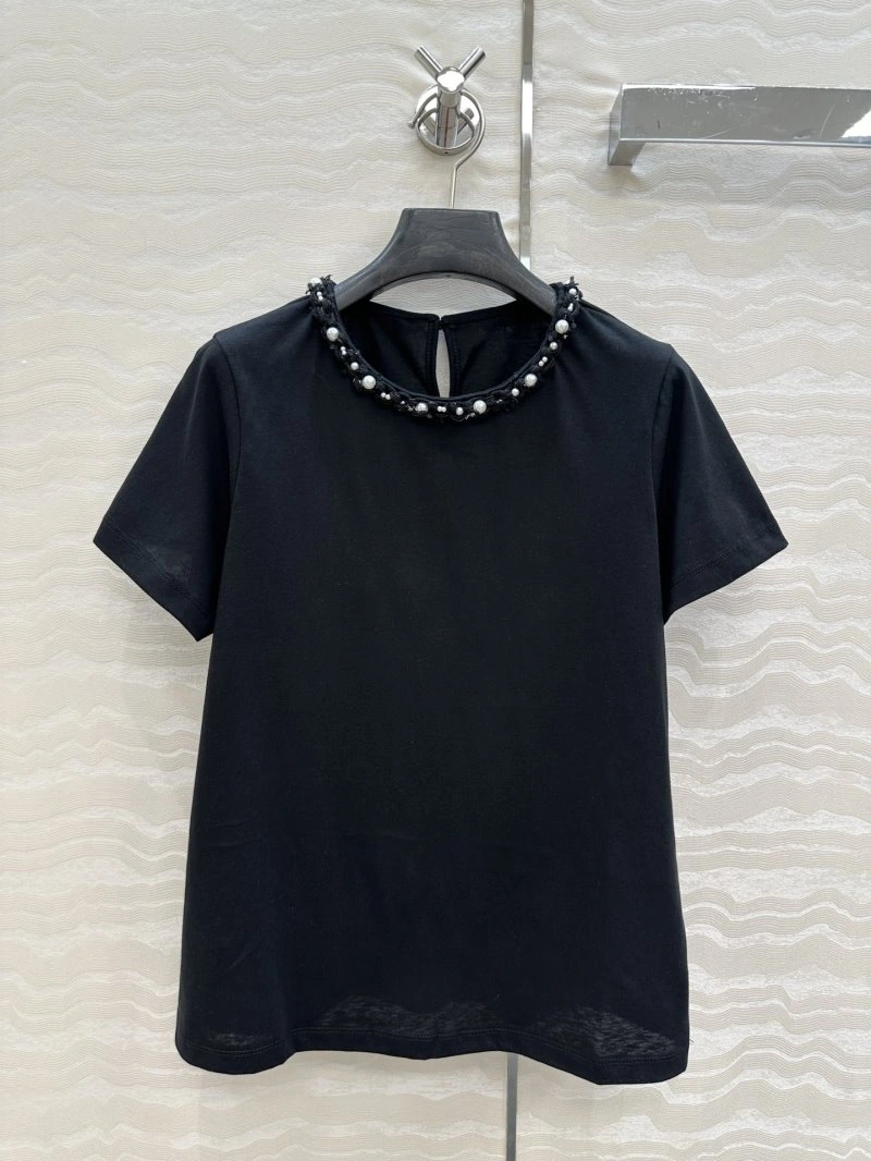 Trendsetting Chanel T-Shirts 110152