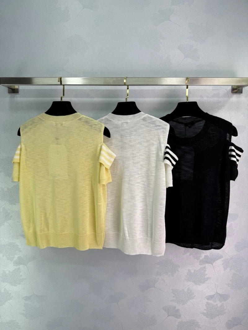 EyeCatching Chanel T-Shirts 110150