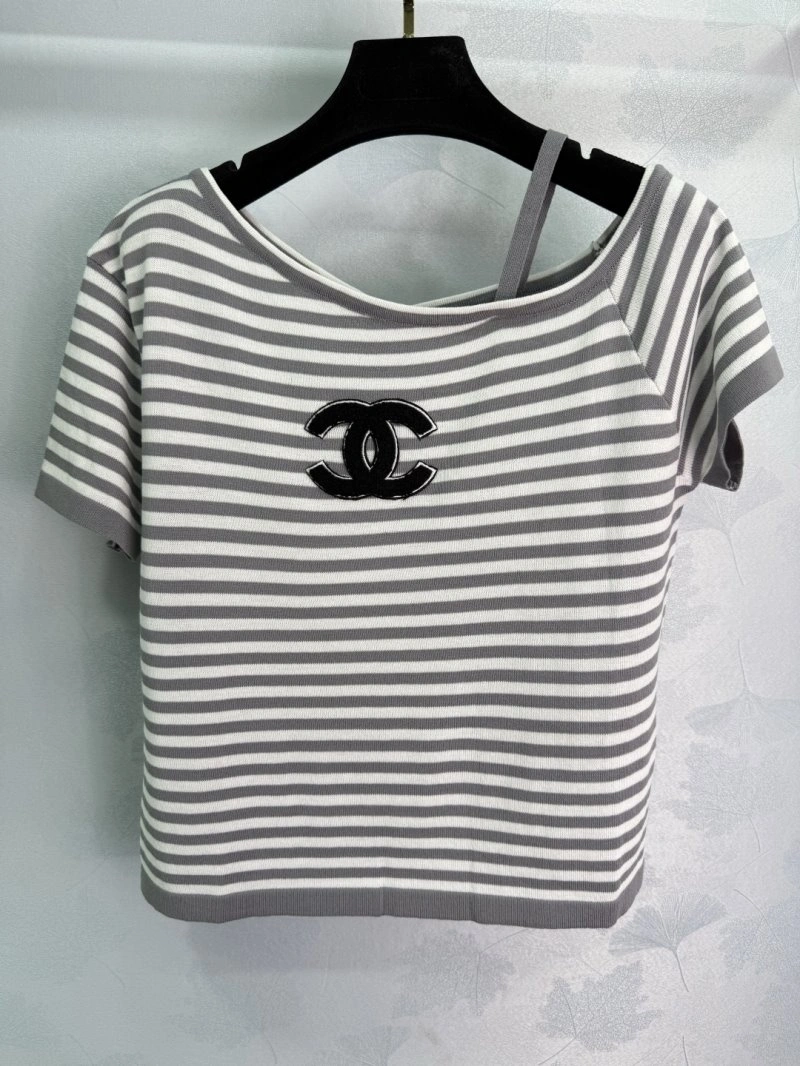 Chanel T-Shirts Durable 110148