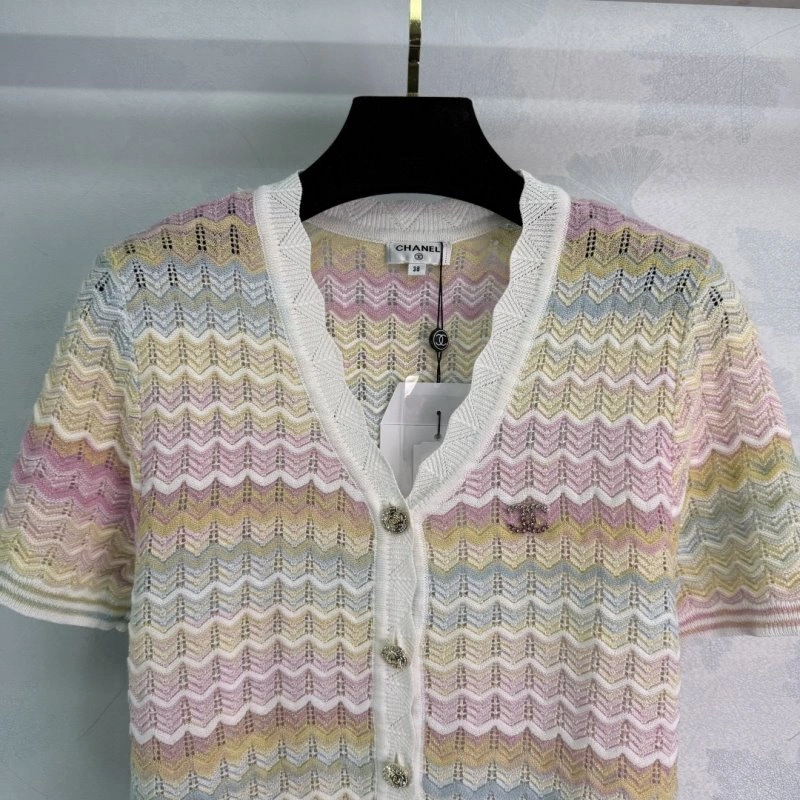 WeatherProof Chanel T-Shirts 110146