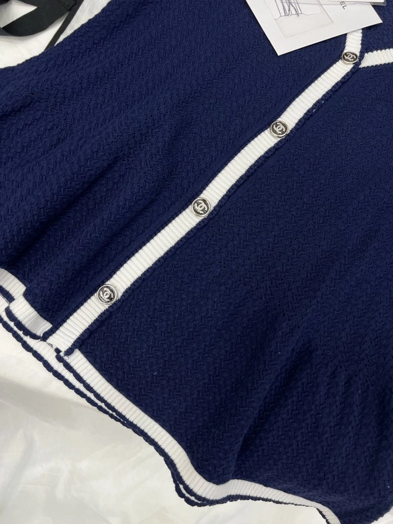 Chanel T-Shirts Functional 110125