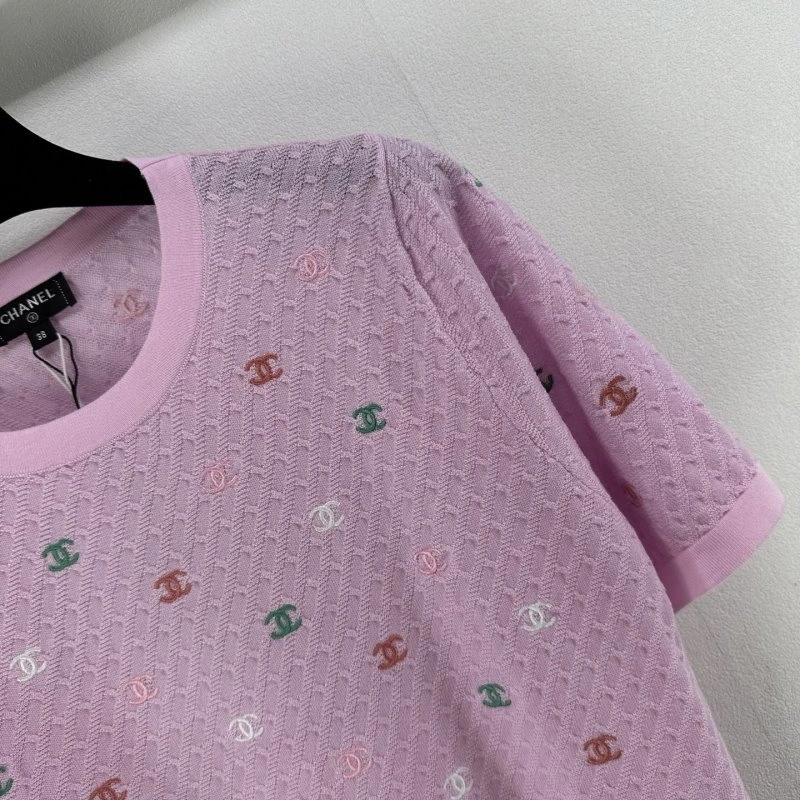 Chanel T-Shirts Durable 108019