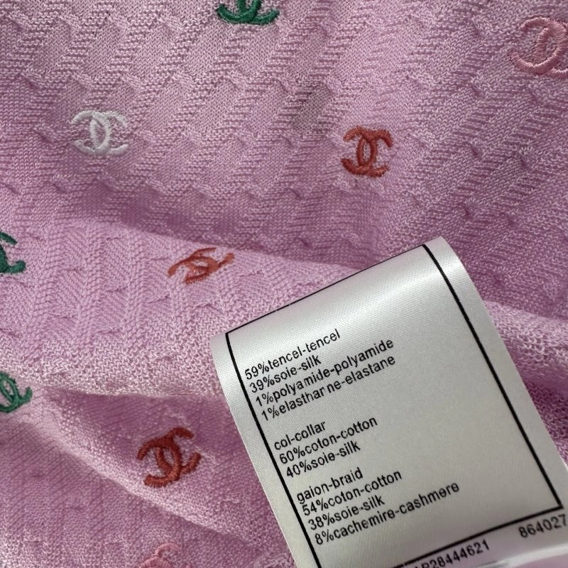 Chanel T-Shirts Durable 108019