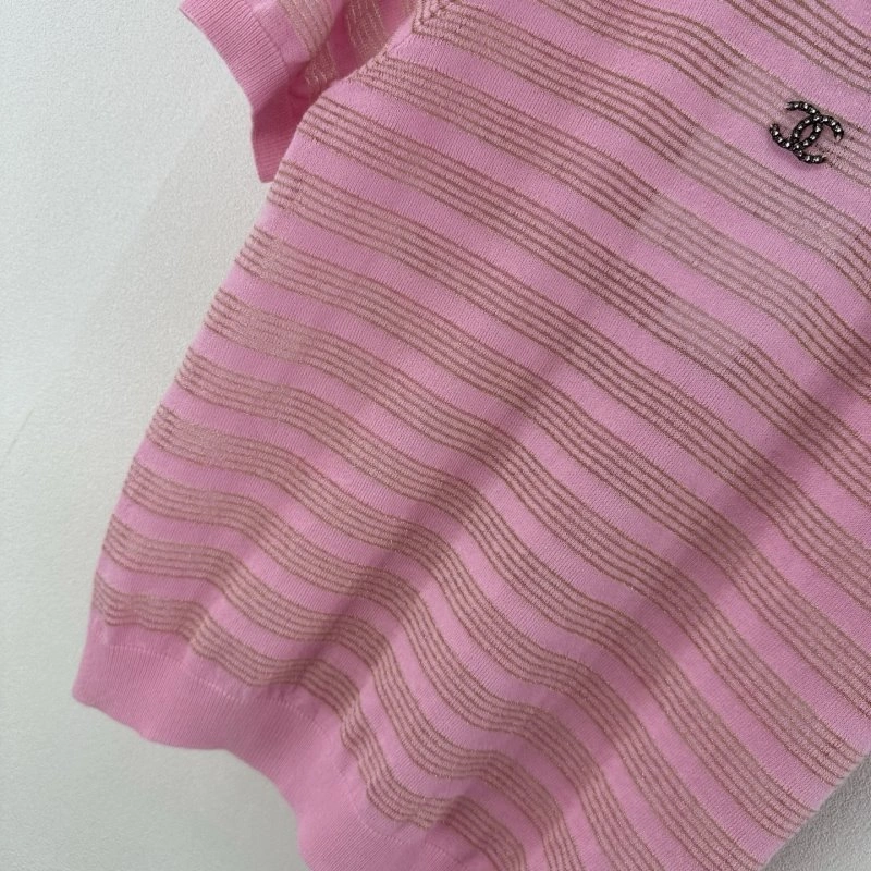 Chanel T-Shirts Bright 108026