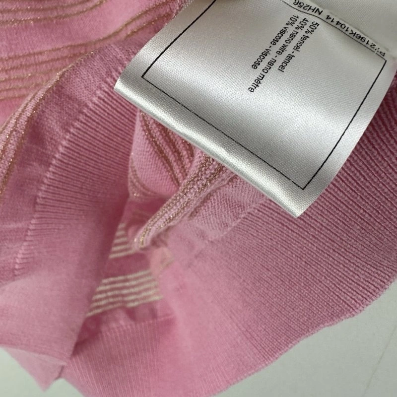 Chanel T-Shirts Bright 108026