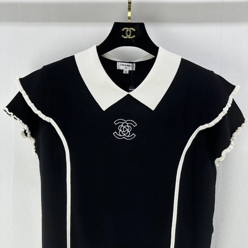 Versatile Chanel T-Shirts 108006