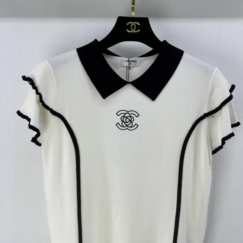 Premium Chanel T-Shirts 108009