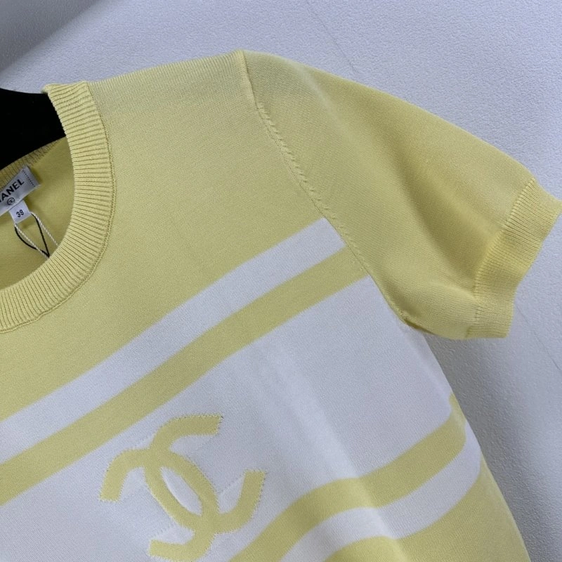Original Chanel T-Shirts 108004