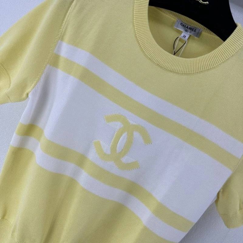 Original Chanel T-Shirts 108004