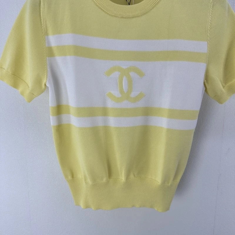Original Chanel T-Shirts 108004