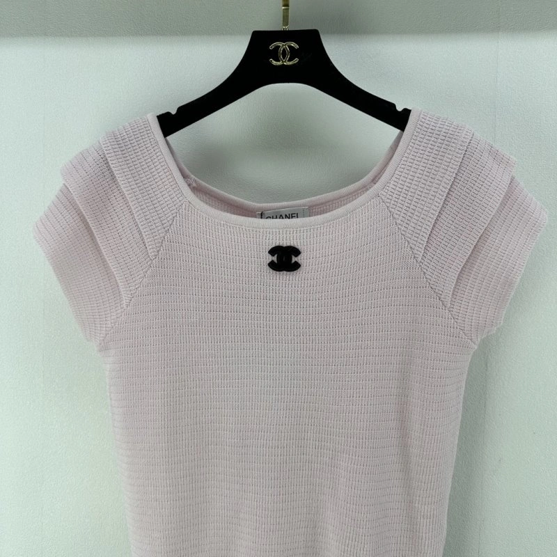 WeatherProof Chanel T-Shirts 108001