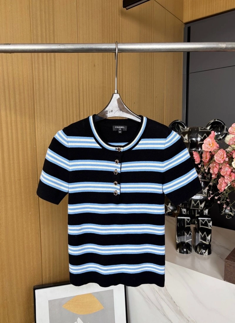 Upgraded Chanel T-Shirts 107993