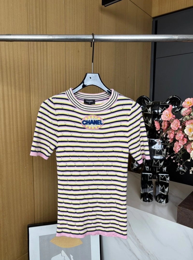 Chanel T-Shirts Cozy 107979