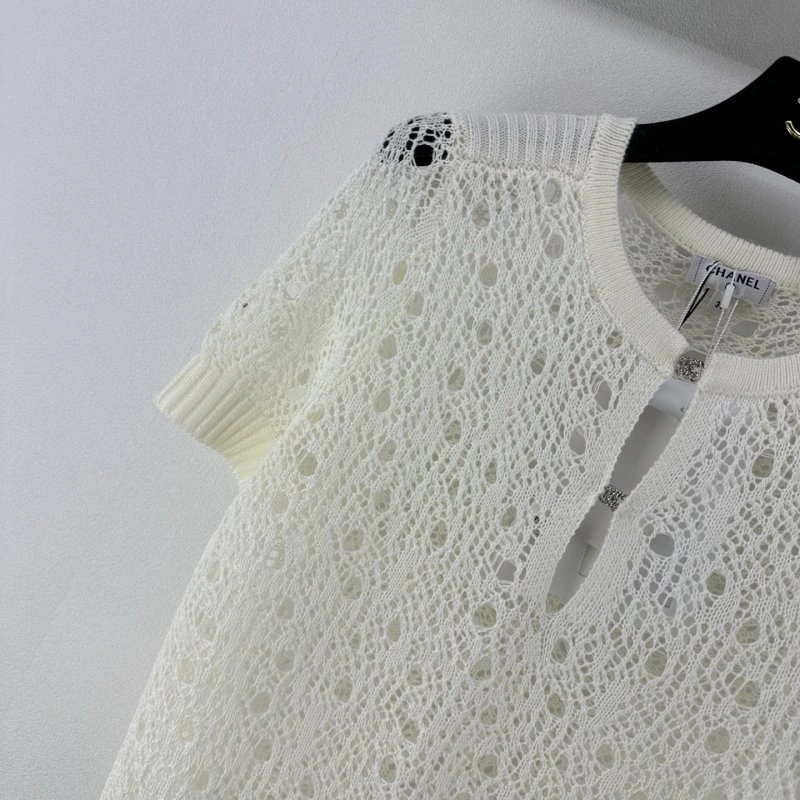 Chanel T-Shirts Vibrant 107997