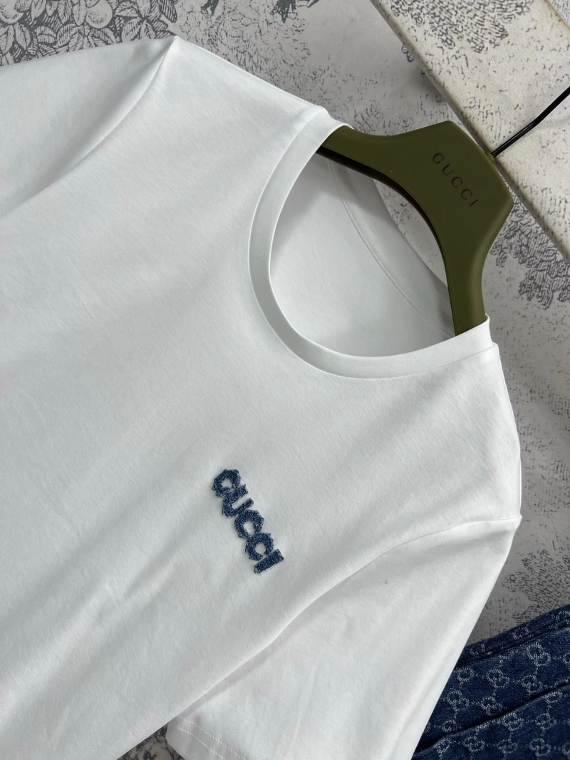 UrbanStyle Chanel T-Shirts 107972