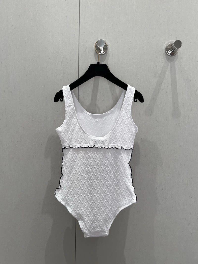 FreshLook Chanel T-Shirts 107999