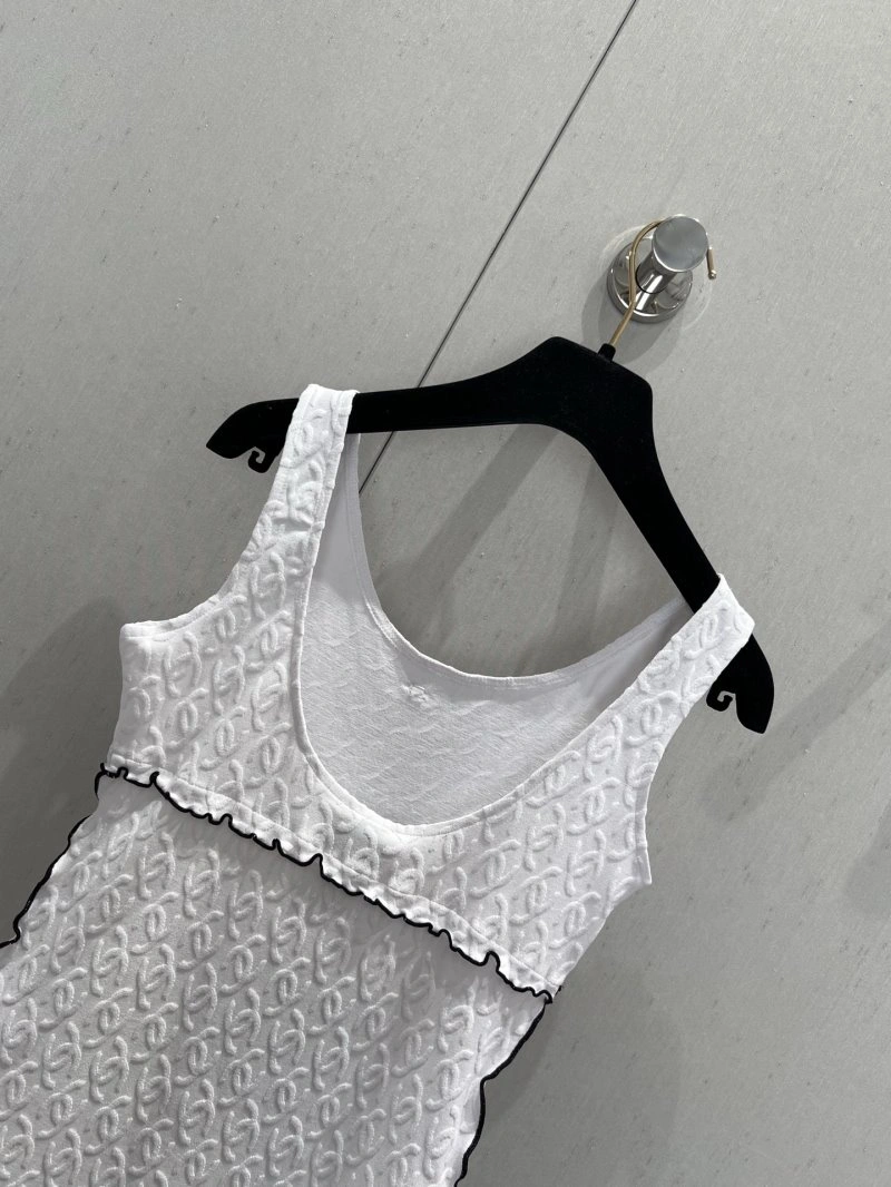 FreshLook Chanel T-Shirts 107999