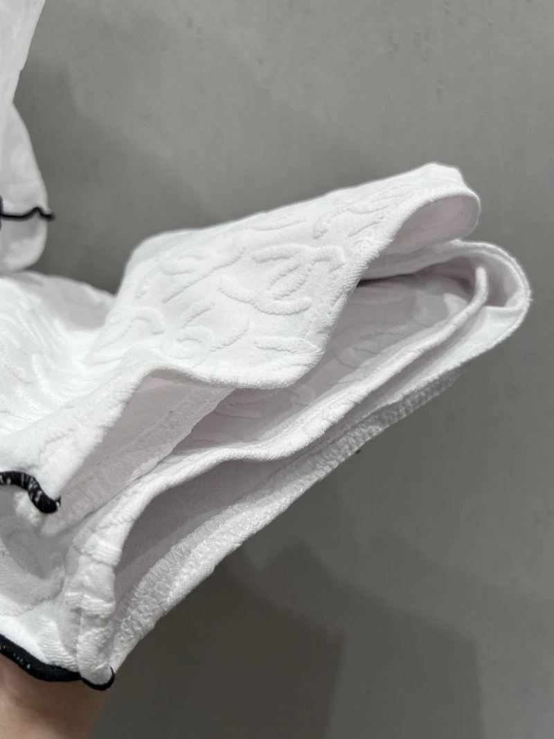 FreshLook Chanel T-Shirts 107999