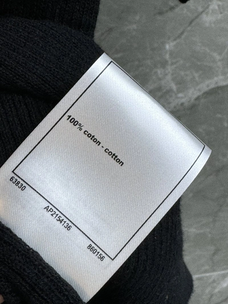 Chanel T-Shirts Practical 107971