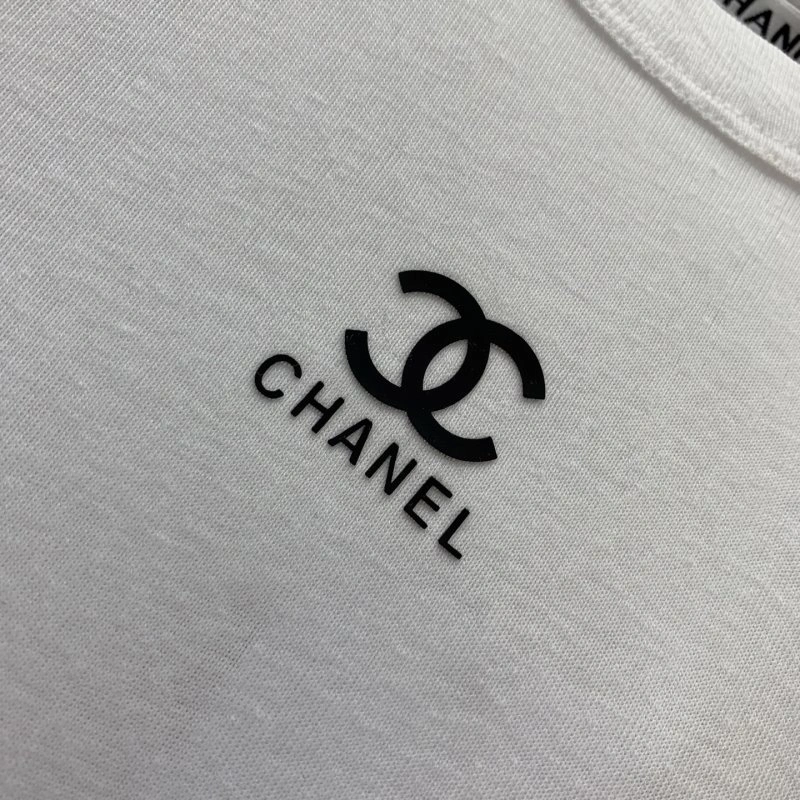 UrbanStyle Chanel T-Shirts 107981