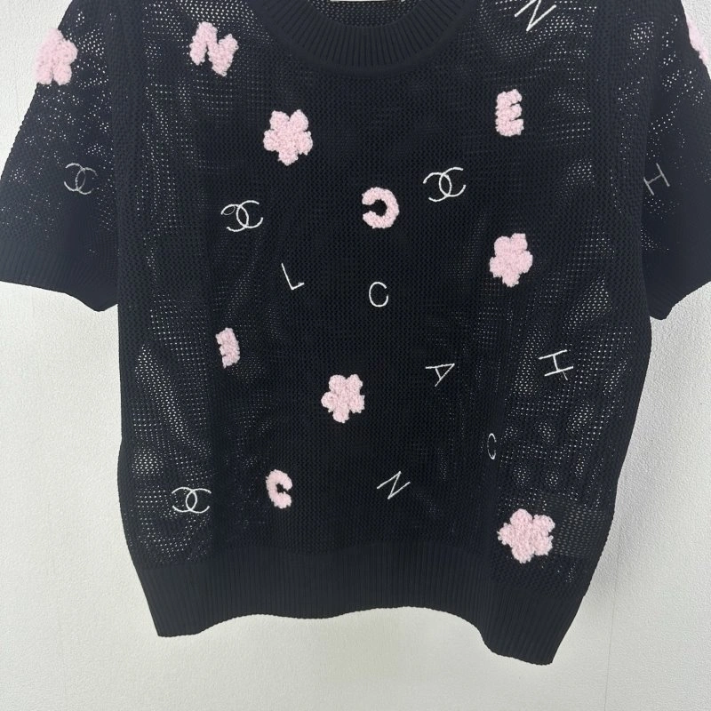 Trendsetting Chanel T-Shirts 107982