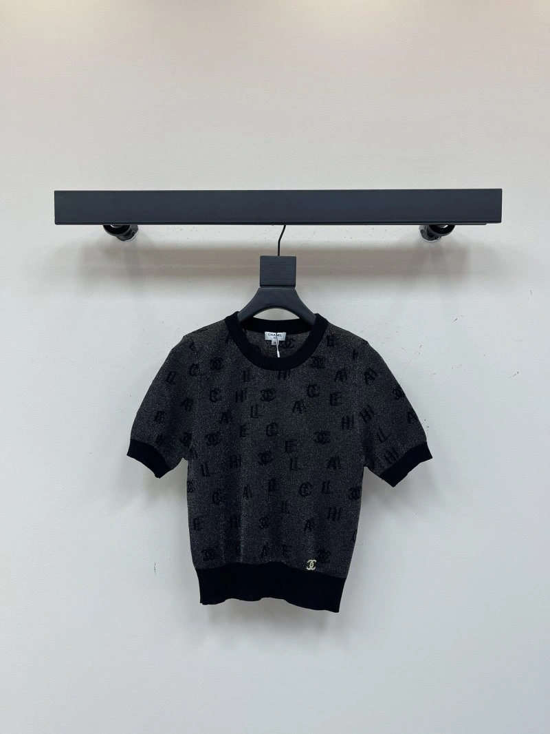 Versatile Chanel T-Shirts 107969