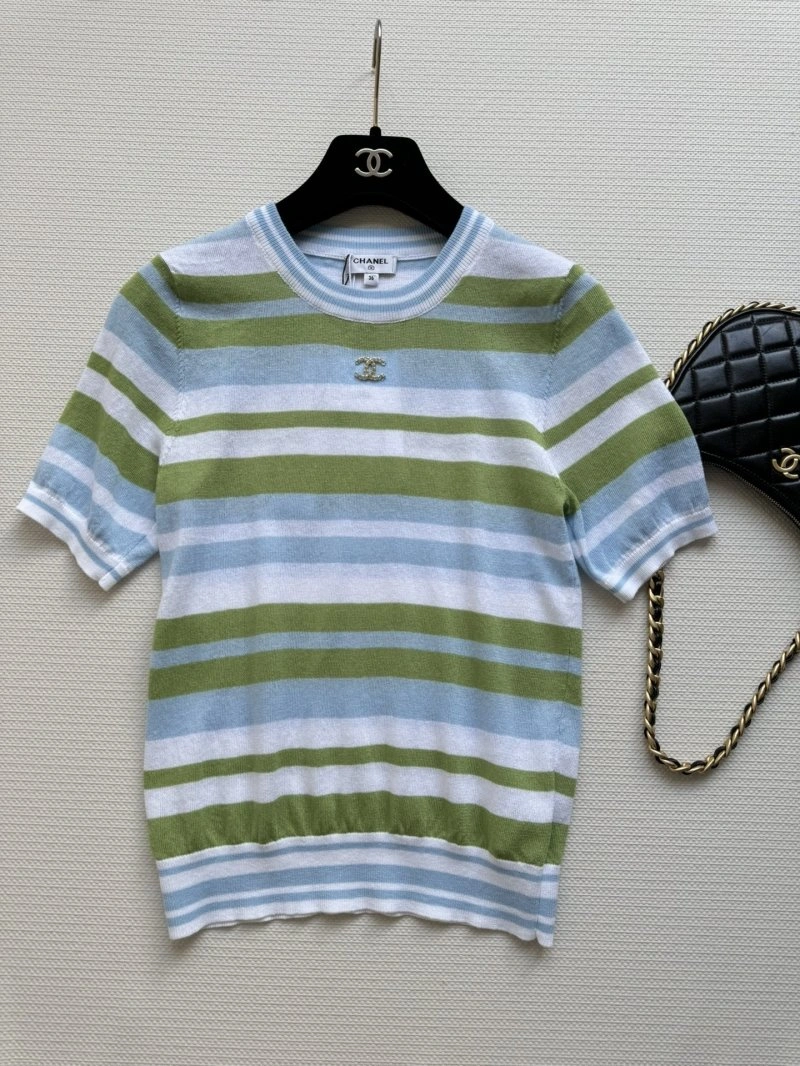 Original Chanel T-Shirts 107961