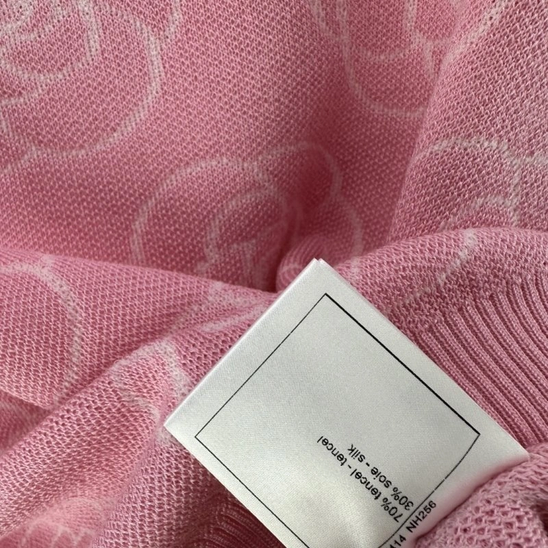 Effortless Chanel T-Shirts 107956