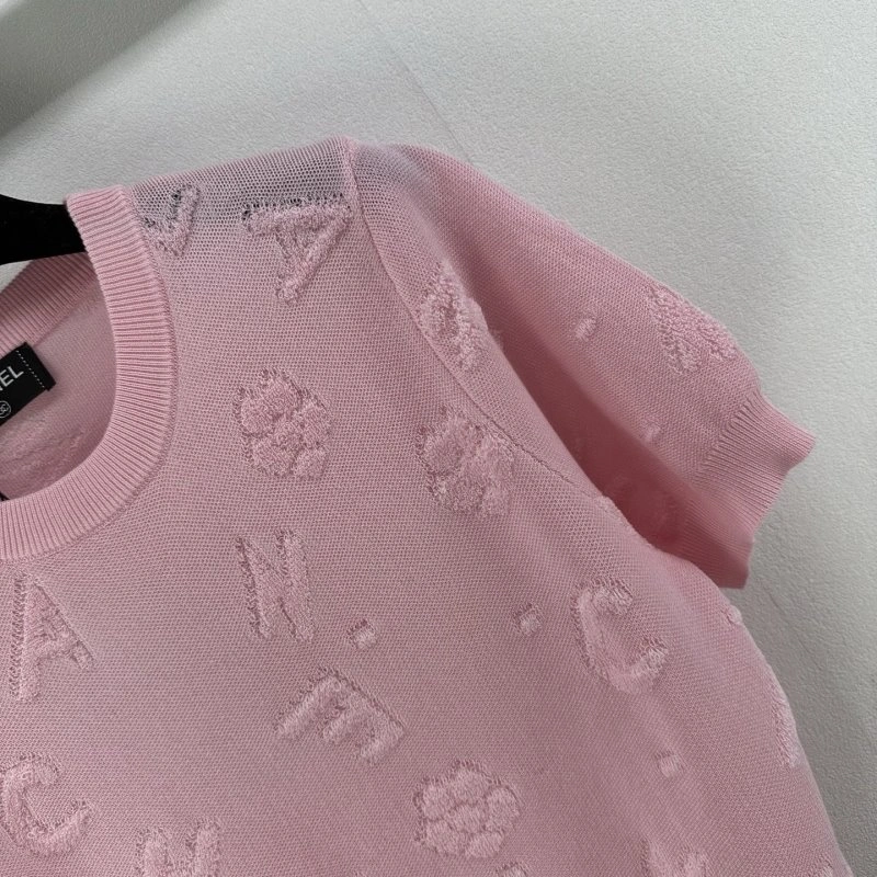 Tailored Chanel T-Shirts 107934