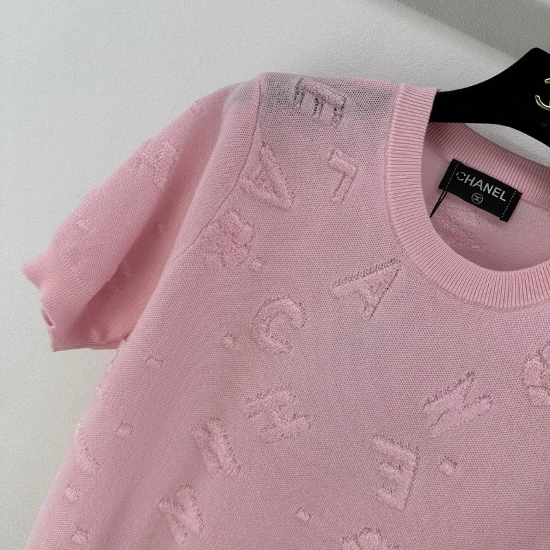 Tailored Chanel T-Shirts 107934