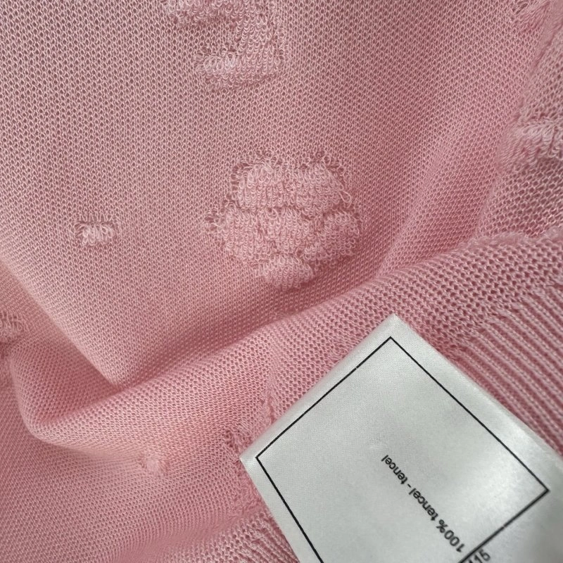 Tailored Chanel T-Shirts 107934