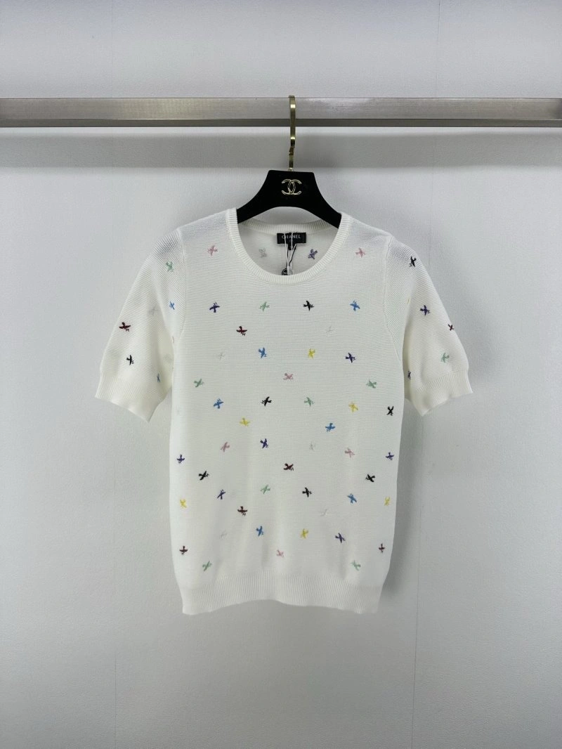 Vibrant Chanel T-Shirts 107935