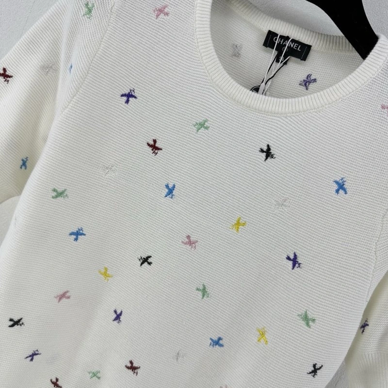 Vibrant Chanel T-Shirts 107935