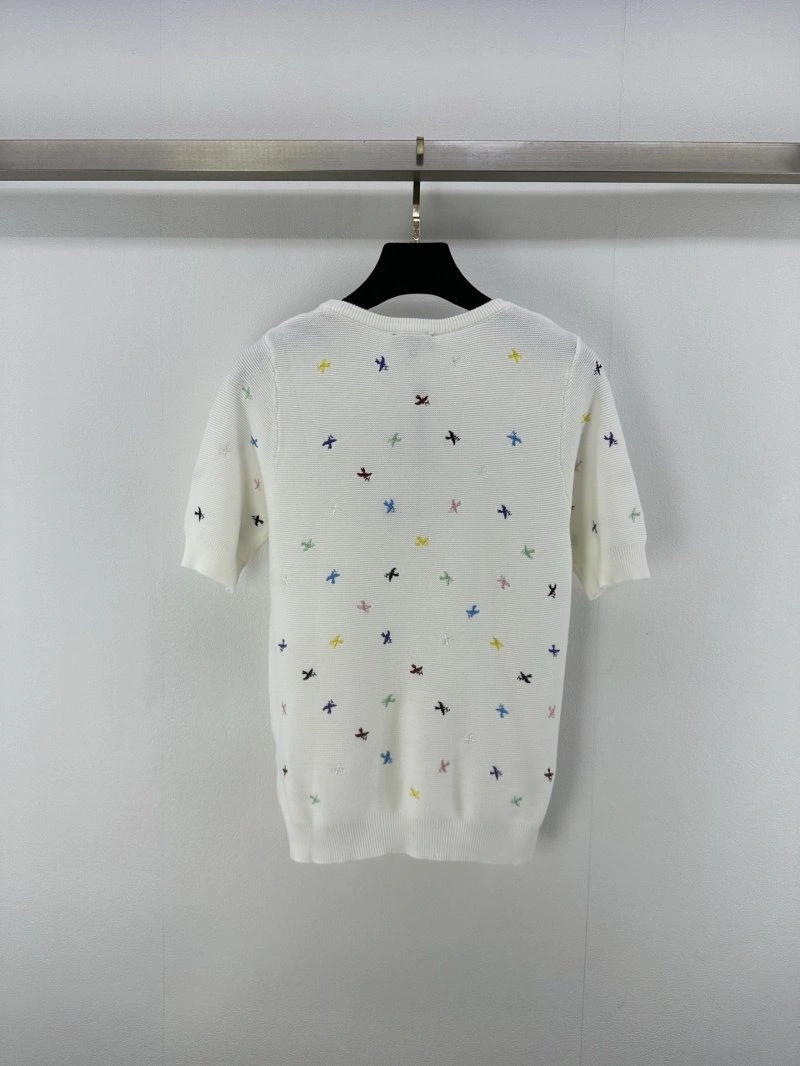 Vibrant Chanel T-Shirts 107935