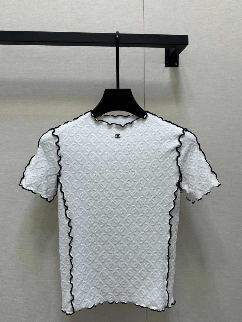 Chic Chanel T-Shirts 107957