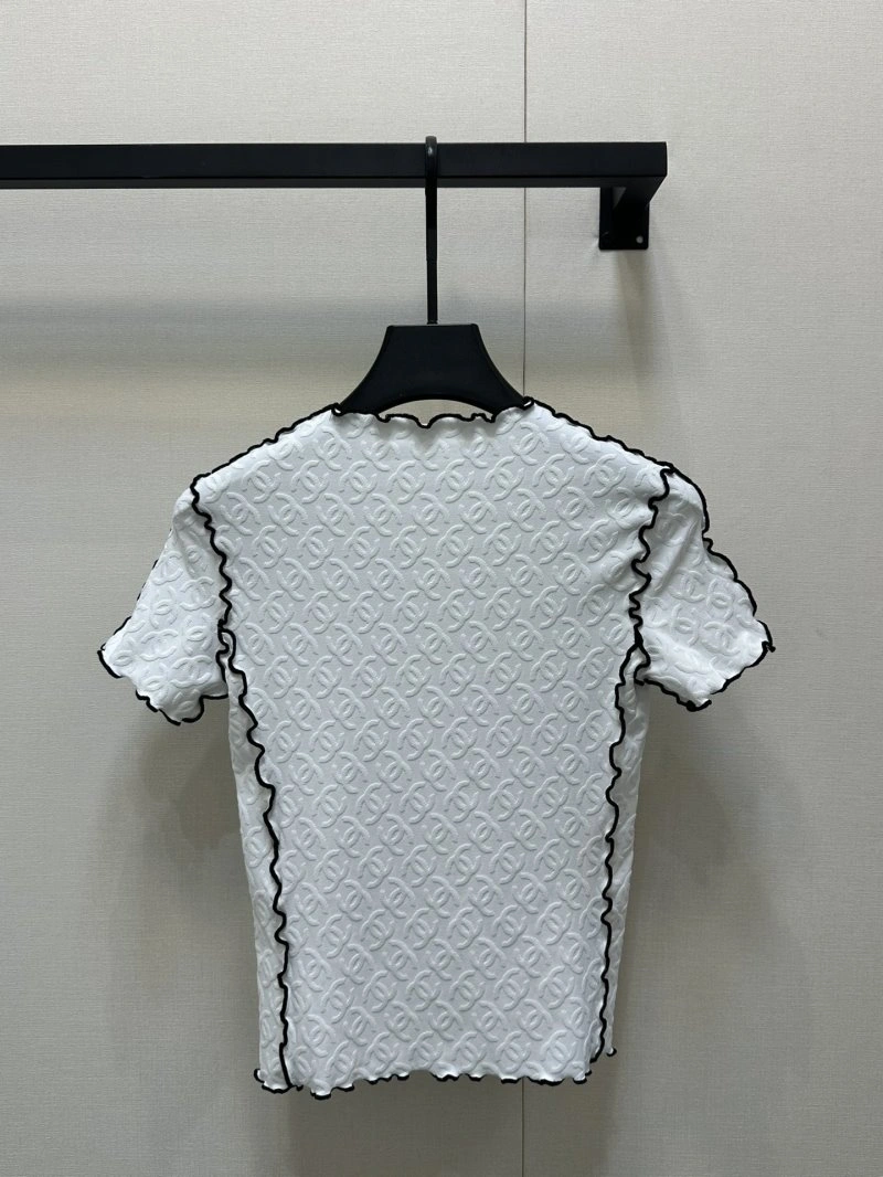 Chic Chanel T-Shirts 107957