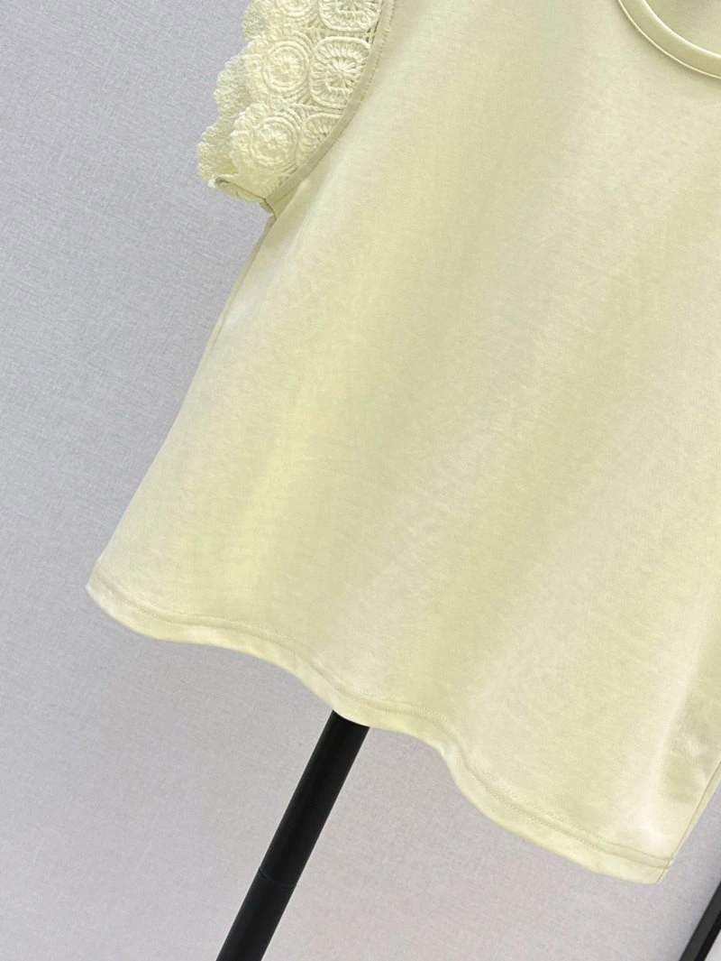 Youthful Chanel T-Shirts 107945