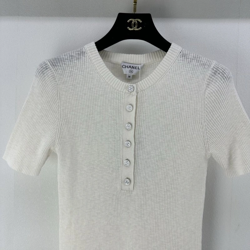 Chanel T-Shirts Modern 107937