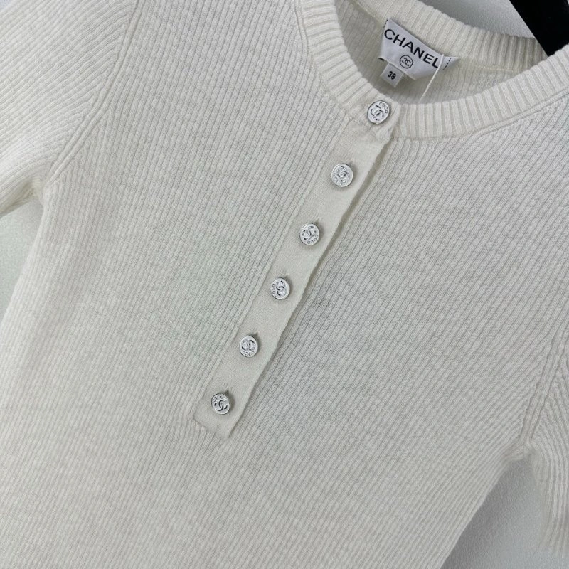 Chanel T-Shirts Modern 107937