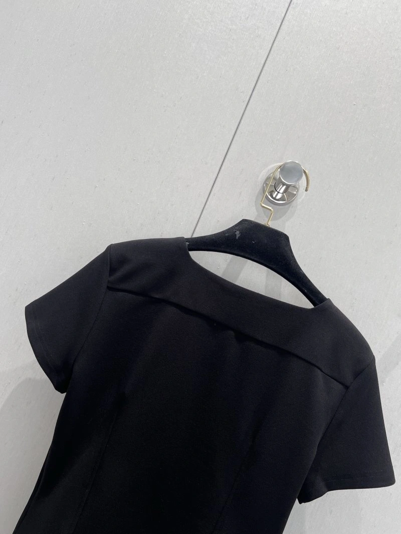 Breathable Chanel T-Shirts 107954