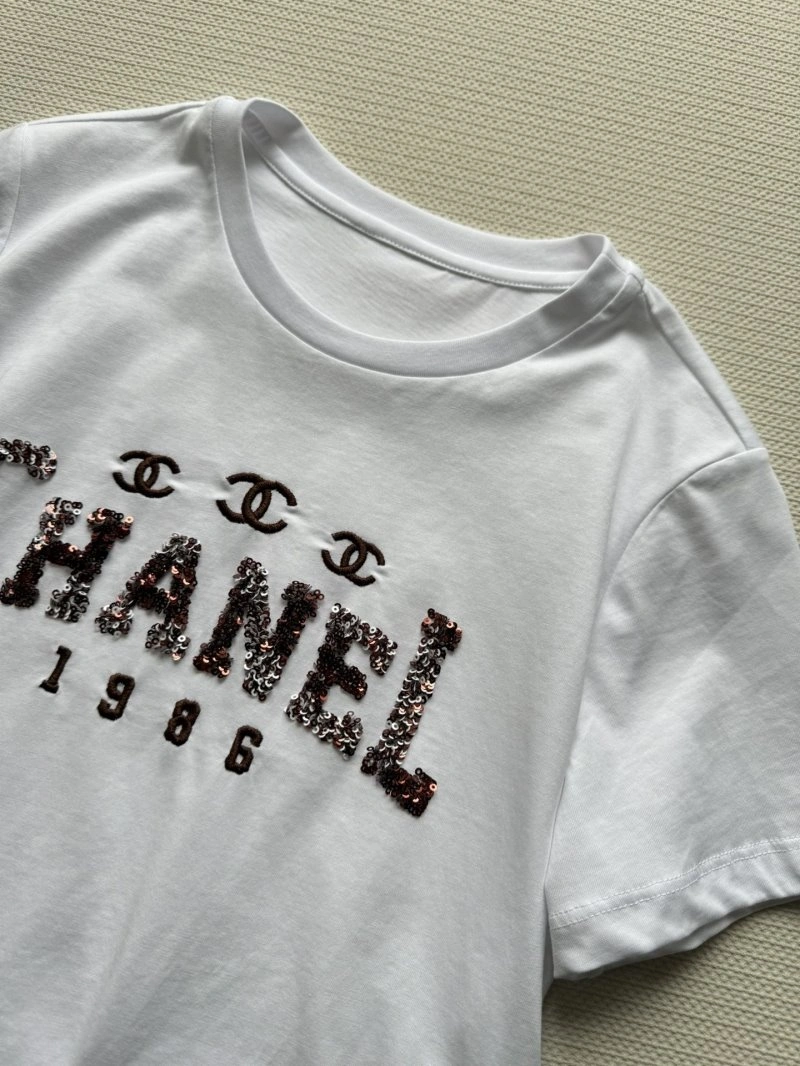 WellDesigned Chanel T-Shirts 107947