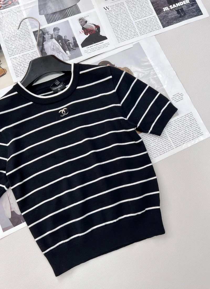 Trendsetting Chanel T-Shirts 107950