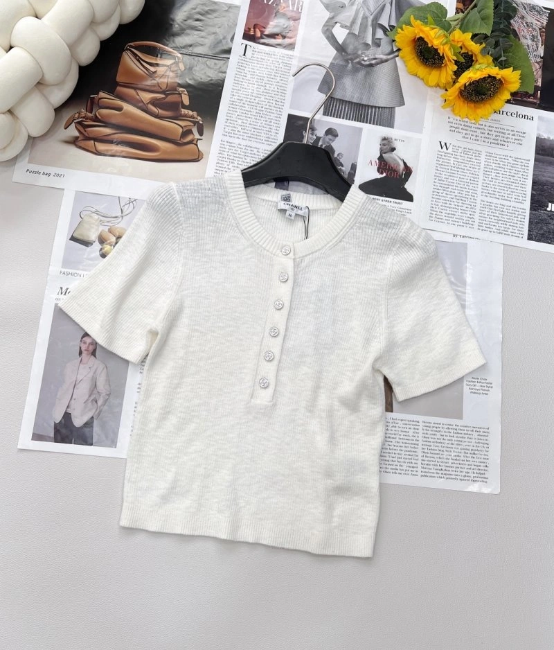 RelaxedFit Chanel T-Shirts 107926