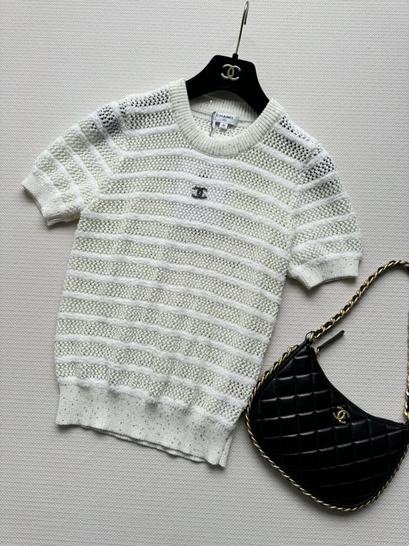 Cozy Chanel T-Shirts 107899